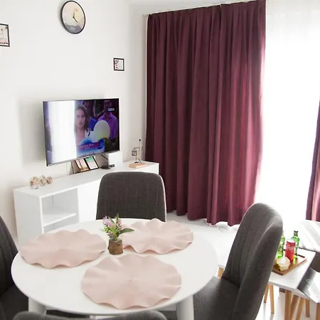 Art Life Apartment *