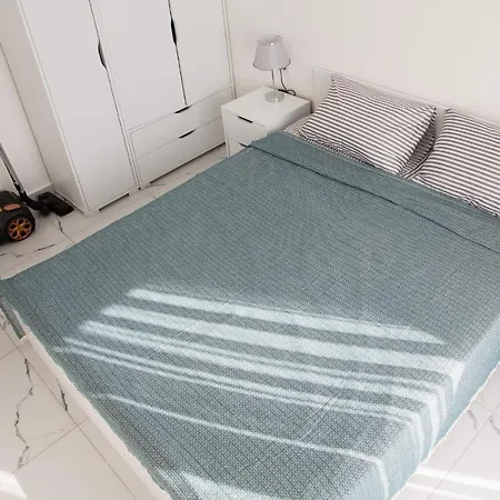 Art Life Apartment